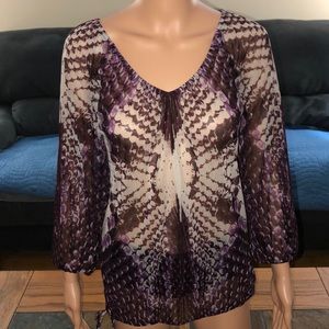 INC geo sheer tunic top w 3/4 length sleeves.